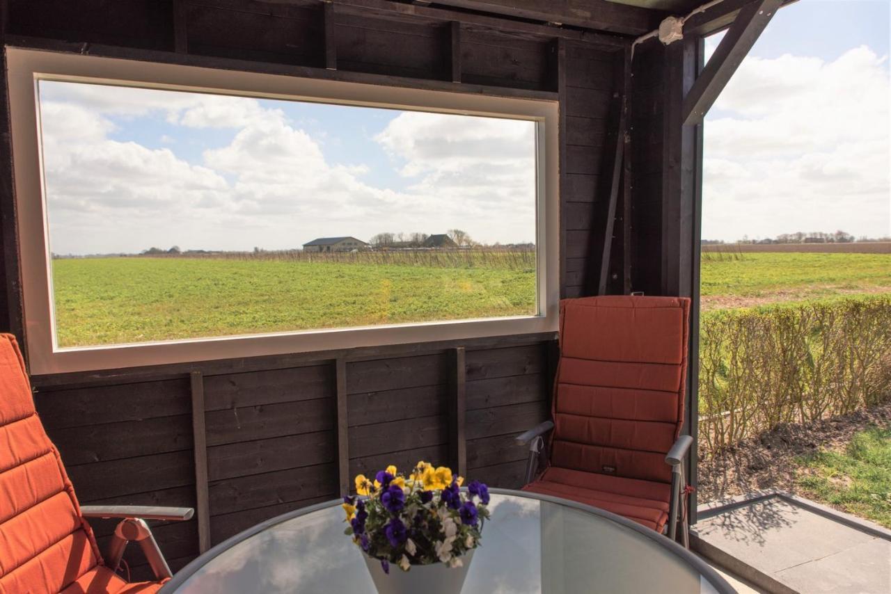 Vakantiewoning Oer it fjild Holwerd Buitenkant foto